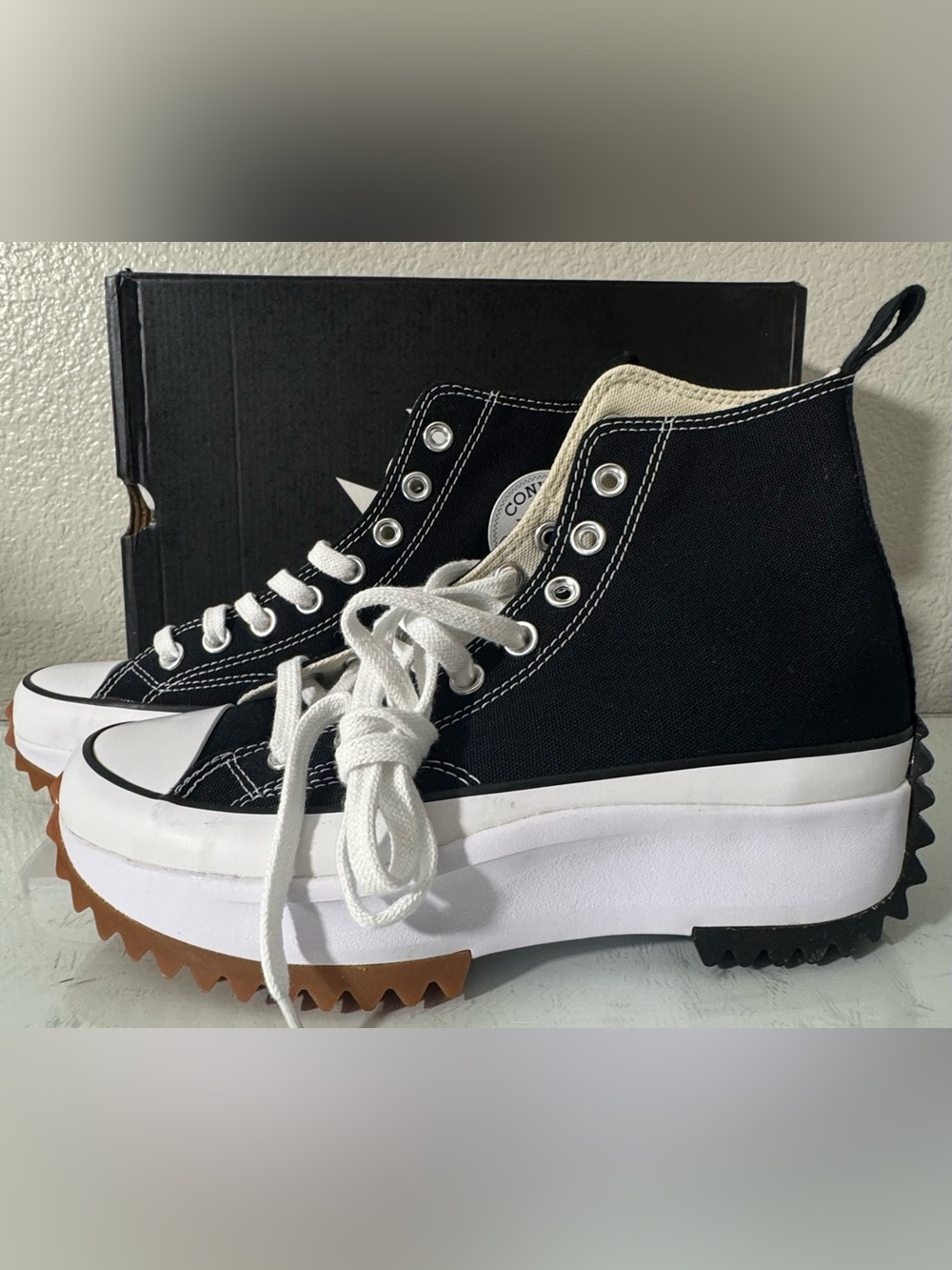 Converse Run Star Hike High Top Shoes in Black Size 8